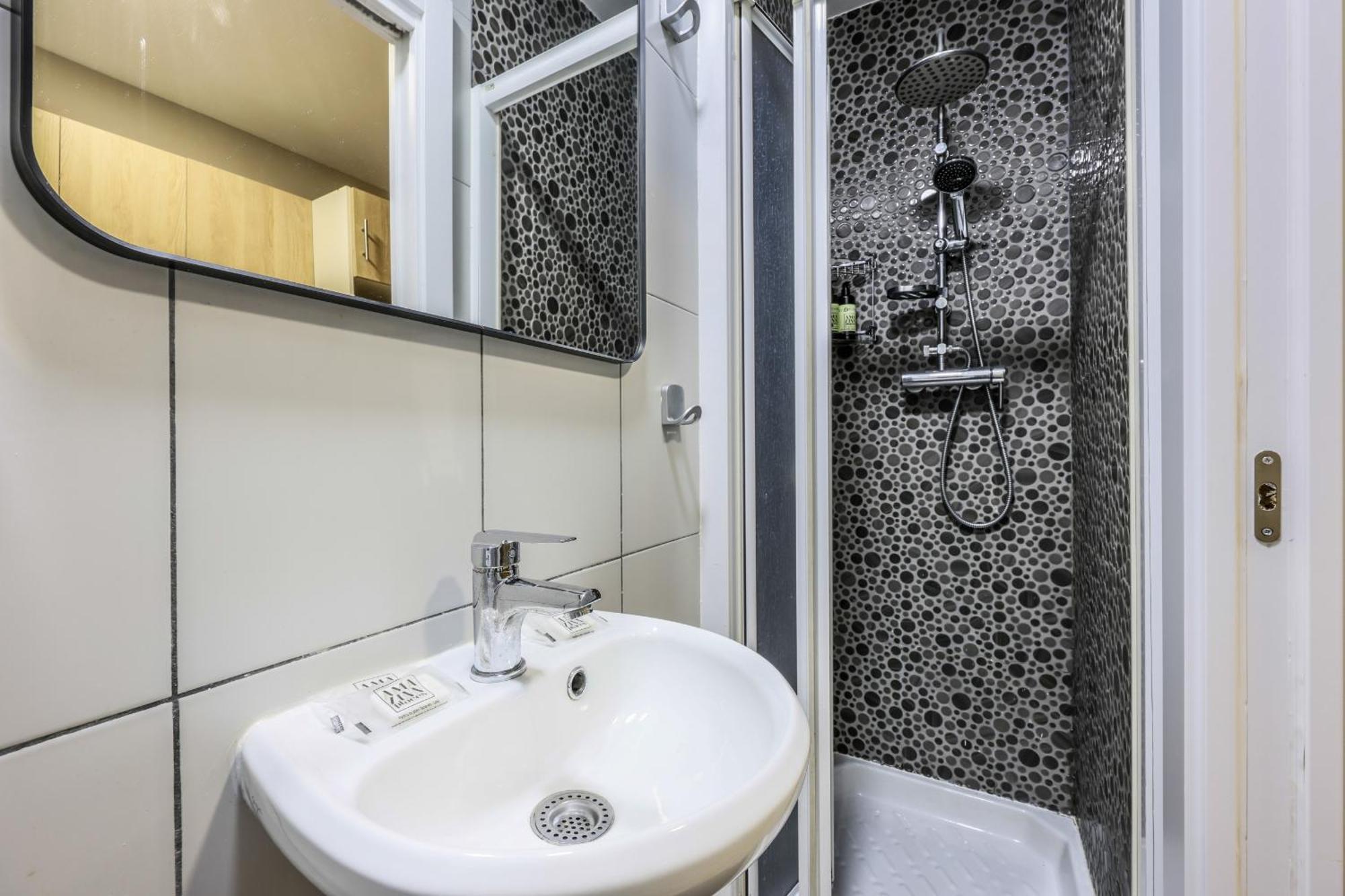 Nuevo Apartamento Funcional En Chamberi Madryt Zewnętrze zdjęcie